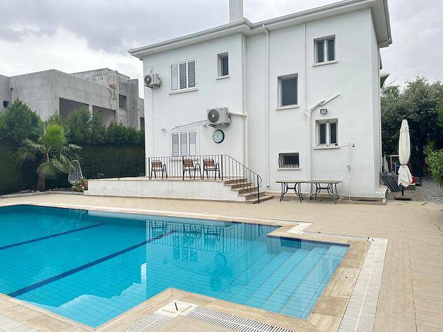 Fully Furnished 3+1 Villa For Rent With Pool In Girne Alsancak Area