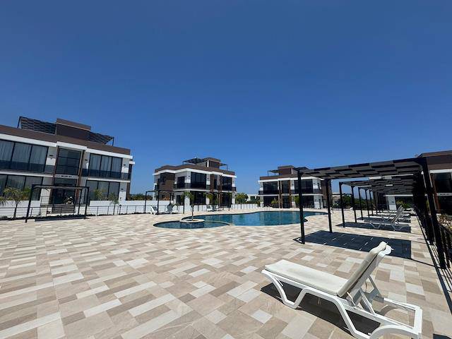 Girne Alsancak'ta Ultra Lüx Özel Teraslı,Jakuzili Full Eşyalı 2+1 Satılık Daire