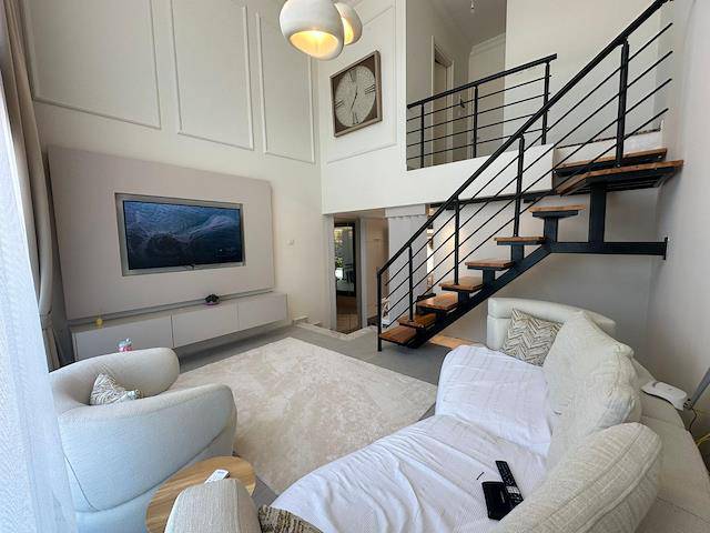 Girne Alsancak, Fırsat Satılık 2+1 Dubleks Penthouse 160000 Stg //