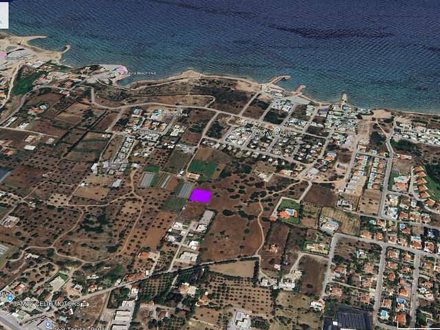 Girne Çatalköy'de Denize Yakın Mesafede Yatırımlık Satılık 1338 m² Arsa