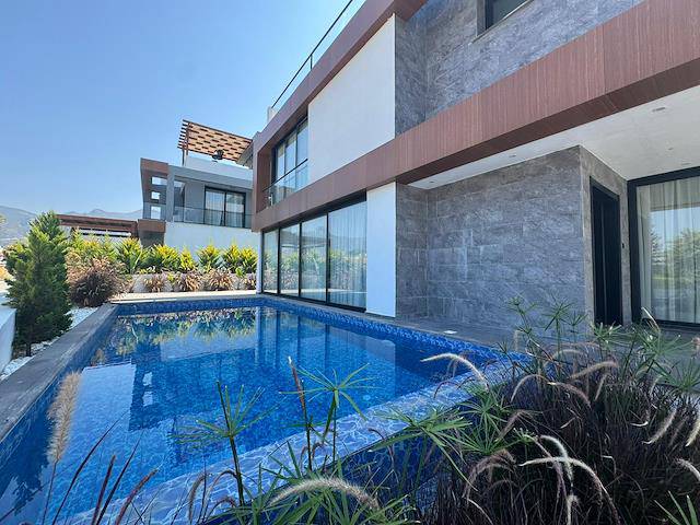 Girne Çatalköy, Satılık Villa 3+1 850.000 Stg