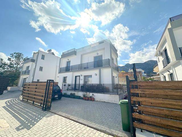1 Villaya Özel Fiyat £235,000 İster Yaşam, İster Yatırım İçin Fırsat Villalar!