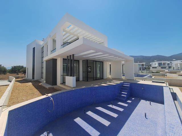 3-Bedroom Villas For Sale In The Çatalkoy Area Of Kyrenia
