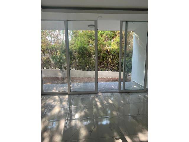 Girne, Doğanköy'de Lüks Collesium Court Residence'da Kendi Bahçesi Olan ...