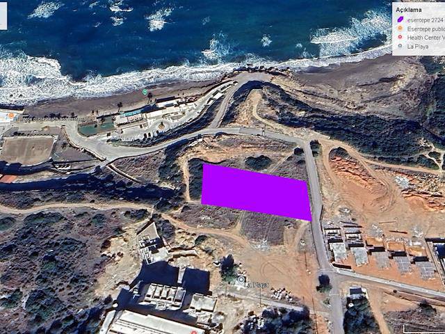 Girne Esentepe Bölgesinde Denize 50M Mesafede Esentepe Plajının Yanı Satılık 2724 m² Arazi