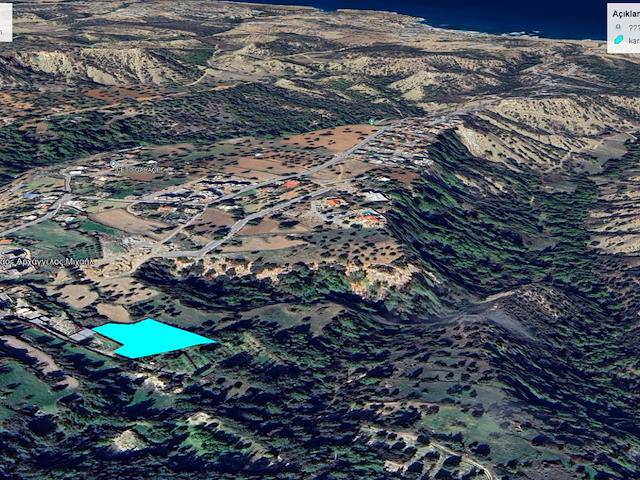 Girne Karaağaç’Ta Muhteşem Deniz Manzaralı Satılık 3372 m² İmarlı Arsa