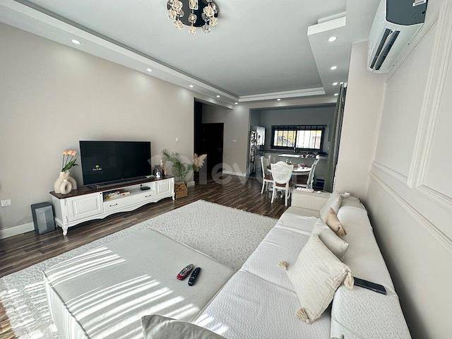 Girne Karaoğlanoğlu, Gaü Yakınında Satılık 2+1 Villa 290.000 Stg