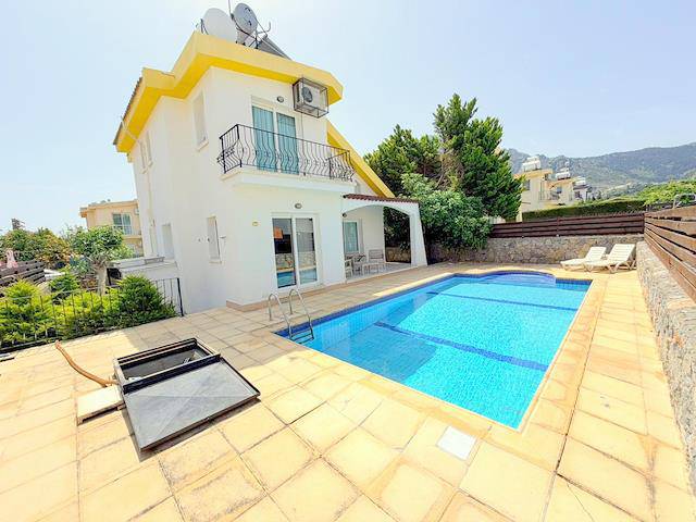 3+1 Havuzlu Villa!