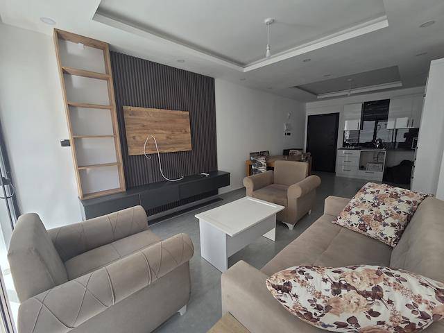 Girne Lapta Satılık Daire 2+1 ( Yarısı Nakıt Yarısı Araç Takası Var!) /116 000 Stg /
