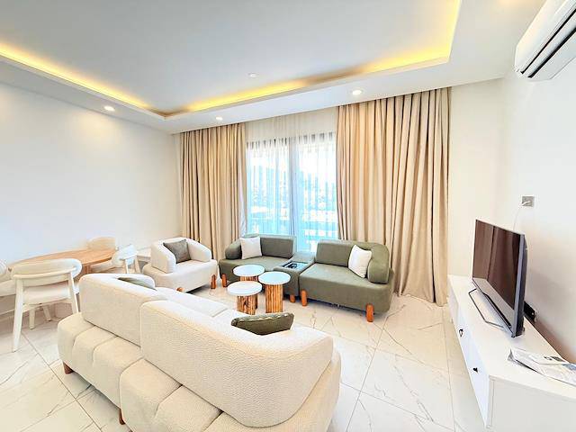 Luxurious Furnished 2+1 Apartment In A Complex With A Pool In The Center Of Kyrenia