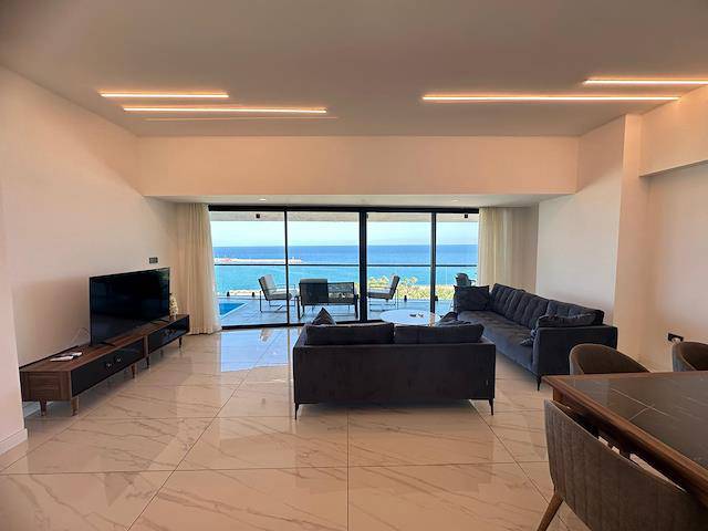4-Bedroom Apartment For Rent With Private Pool In Kyrenia City Center
