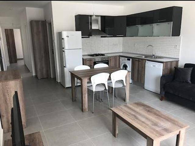 Girne Merkezde Full Eşyal 2+1 Kiralık Daire 3 Kira 2 Depozit 1 Komisyon