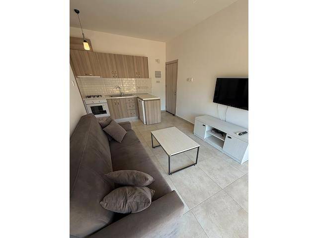 Girne Merkez’de Kiralık 2+1 Penthouse – Geniş Teras ve Barbekü Alanı!