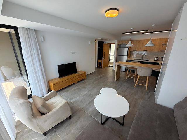 Girne Merkez, Lux Rezidans İçinde Eşyalı Satılık 1+1 Daire 129.990 Stg /