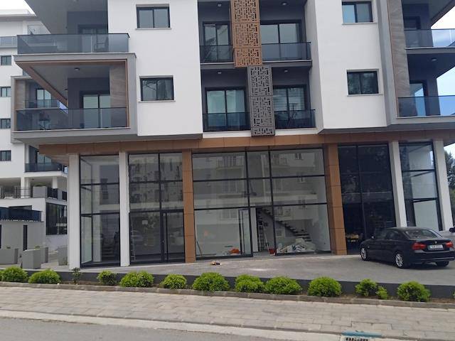 Girne Merkez Acık Pazar Bölgesinde Satılık 70 m² Dükkân /225.000 Stg/