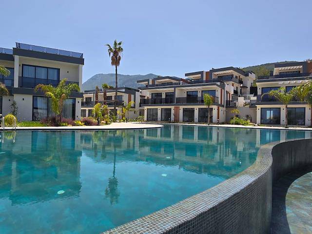 Girne Eziç Premium Bölge Kiralık Lux Villa 3+1 / 2750 Stg Başlayan Fiyatı /+