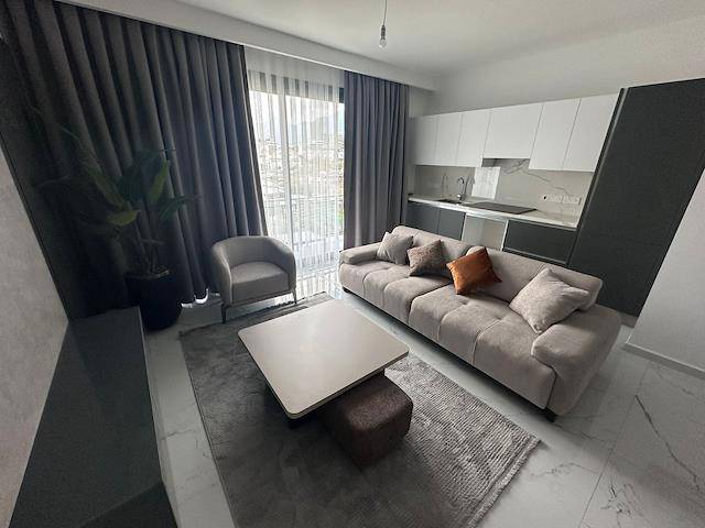 Girne Merkez, Barış Parkında Sıfır Bina ve Eşyalı Satılık 3+1 Daire 220.000 Stg /