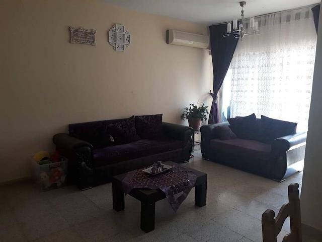 Girne Merkezde Satılık Daire 2+1 /74 000 Stg