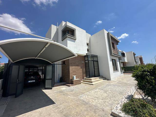İskele Bahçeler Bölgesinde Satılık Full Eşyalı Müstakil Villa