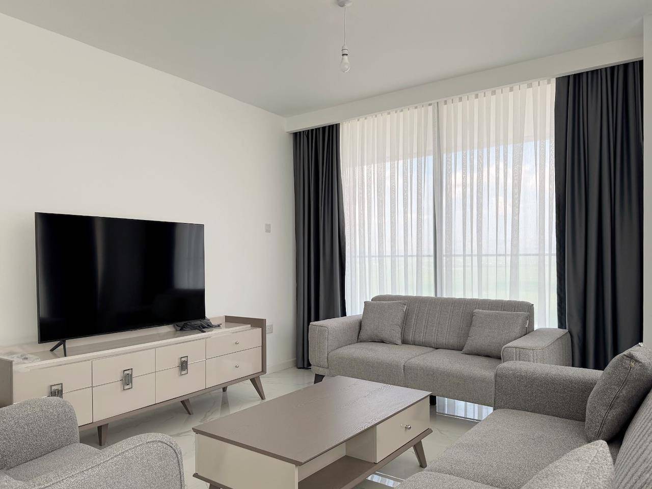 Elegant 2-Bedroom Flat With Spectacular Panoramic Sea Views In The ...