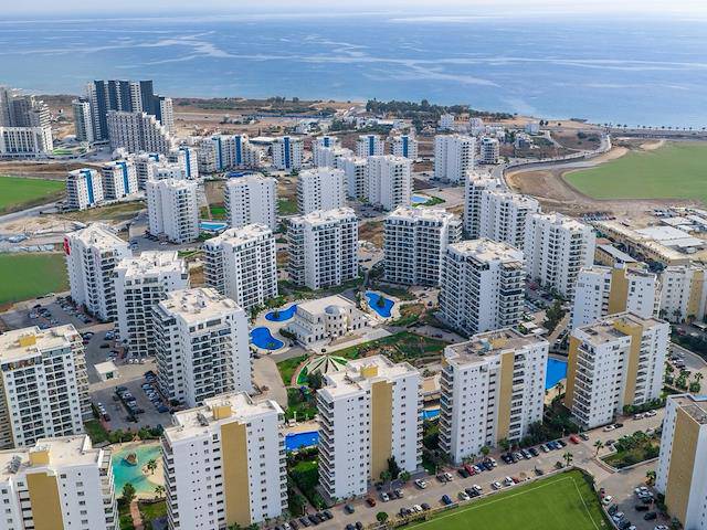 Grand Sapphıre Resort'ta Studıo Daire *£85.000* İskele - Long