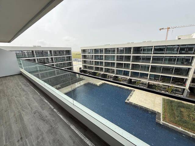 İskele Long Beach Bölgesinde Grand Sapphire Resort Projesinde Satılık Tapusu Hazır 2+2 Daire