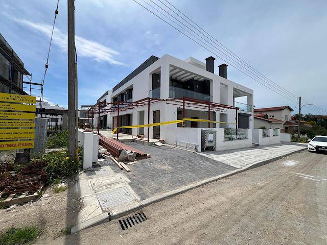 Metehan-Kermiya İos Cafe ve Eziç Resturant Bölgesinde Satılık Ultra Lüks 3+1 Teraslı Daire