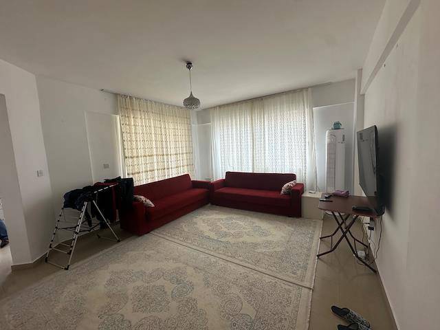 Gazimağusa Karakol Bölgesinde Satılık 3+1 Daire